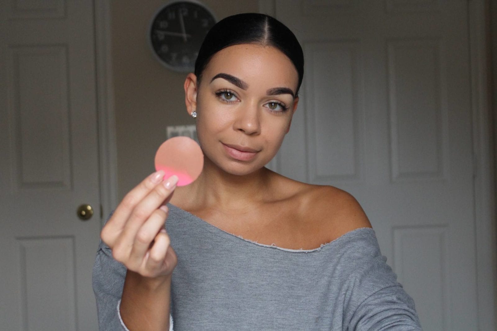 Drug Store Favorite: Neutrogena SkinClearing Makeup at CVS | The B Werd