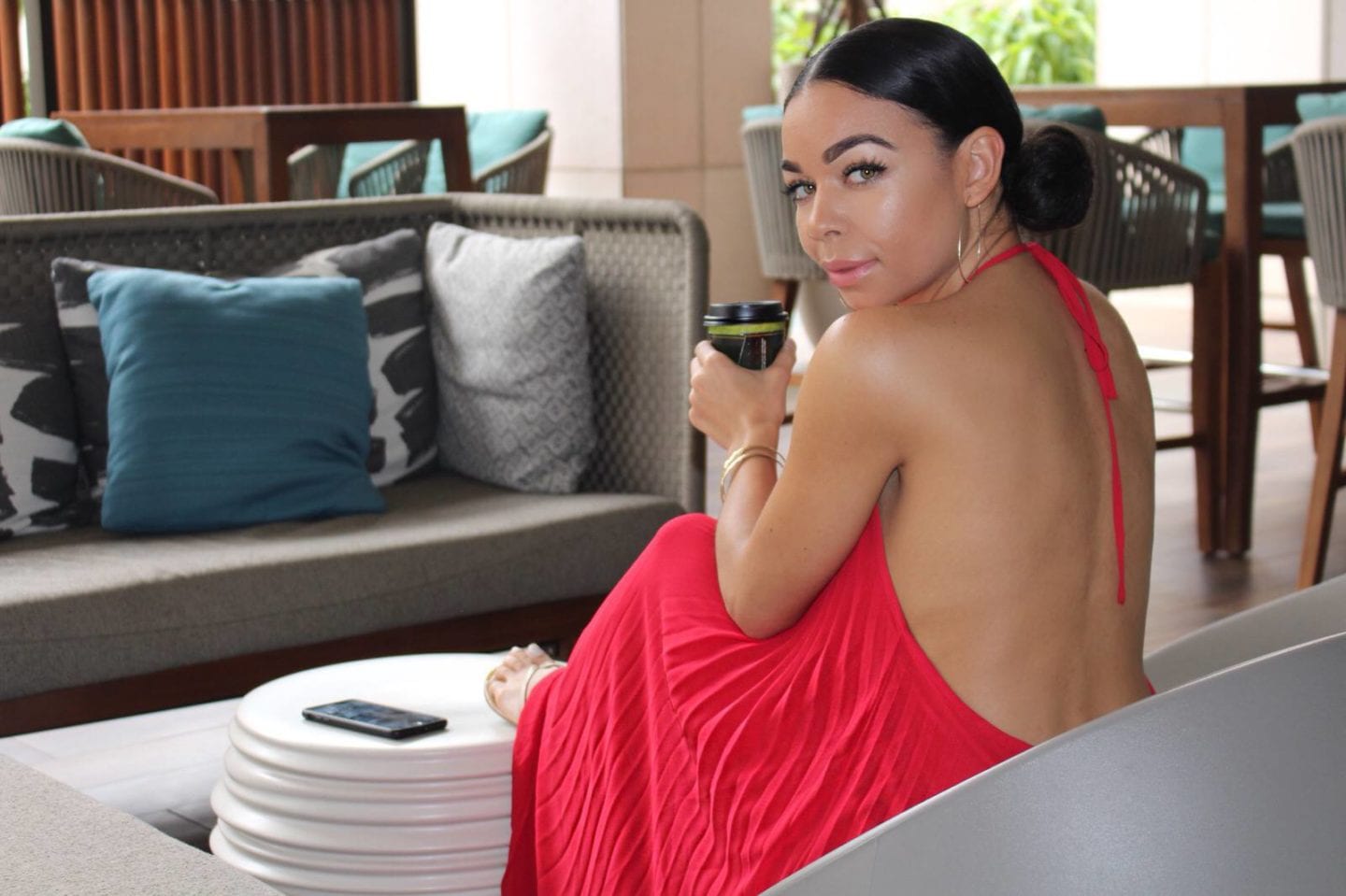 Vacation Gowns | Style Guide