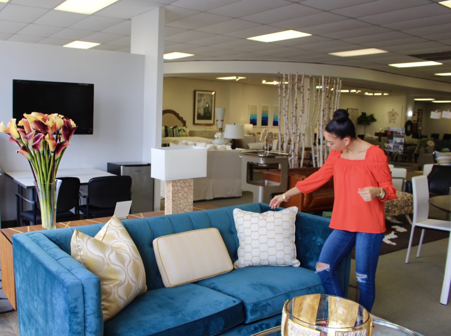 How to Style 1 Room 3 Ways with Rental Furniture | The B Werd