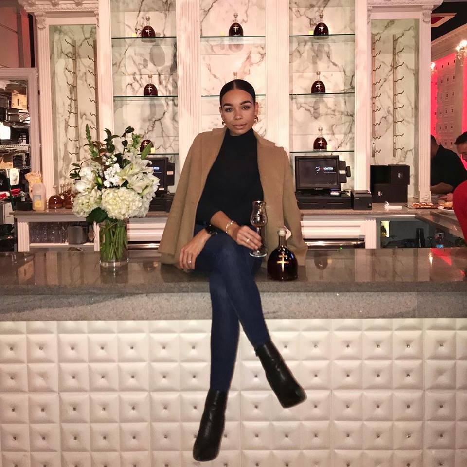 Stylish woman at bar