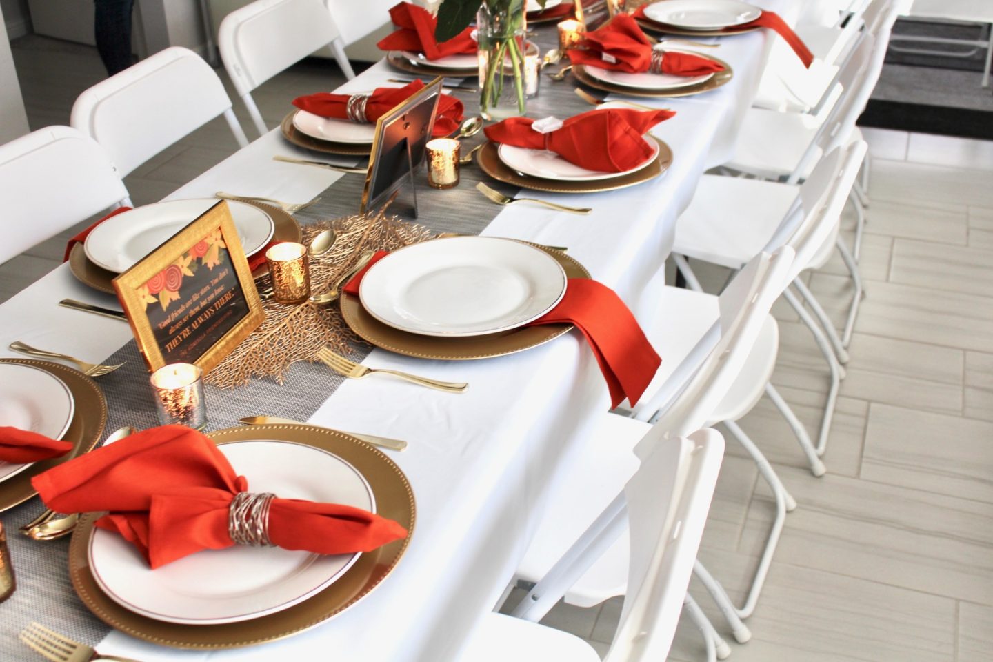 The Agbetola Friendsgiving Details and Decor