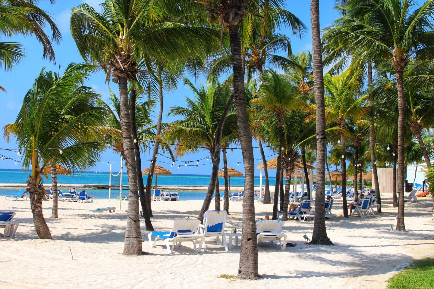 Oranjestad, Aruba | Travel Guide